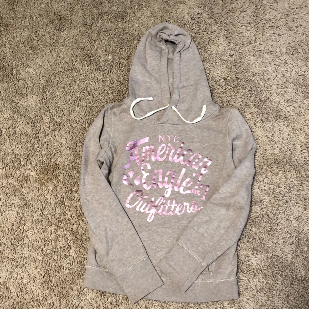 American Eagle sweatshirt
